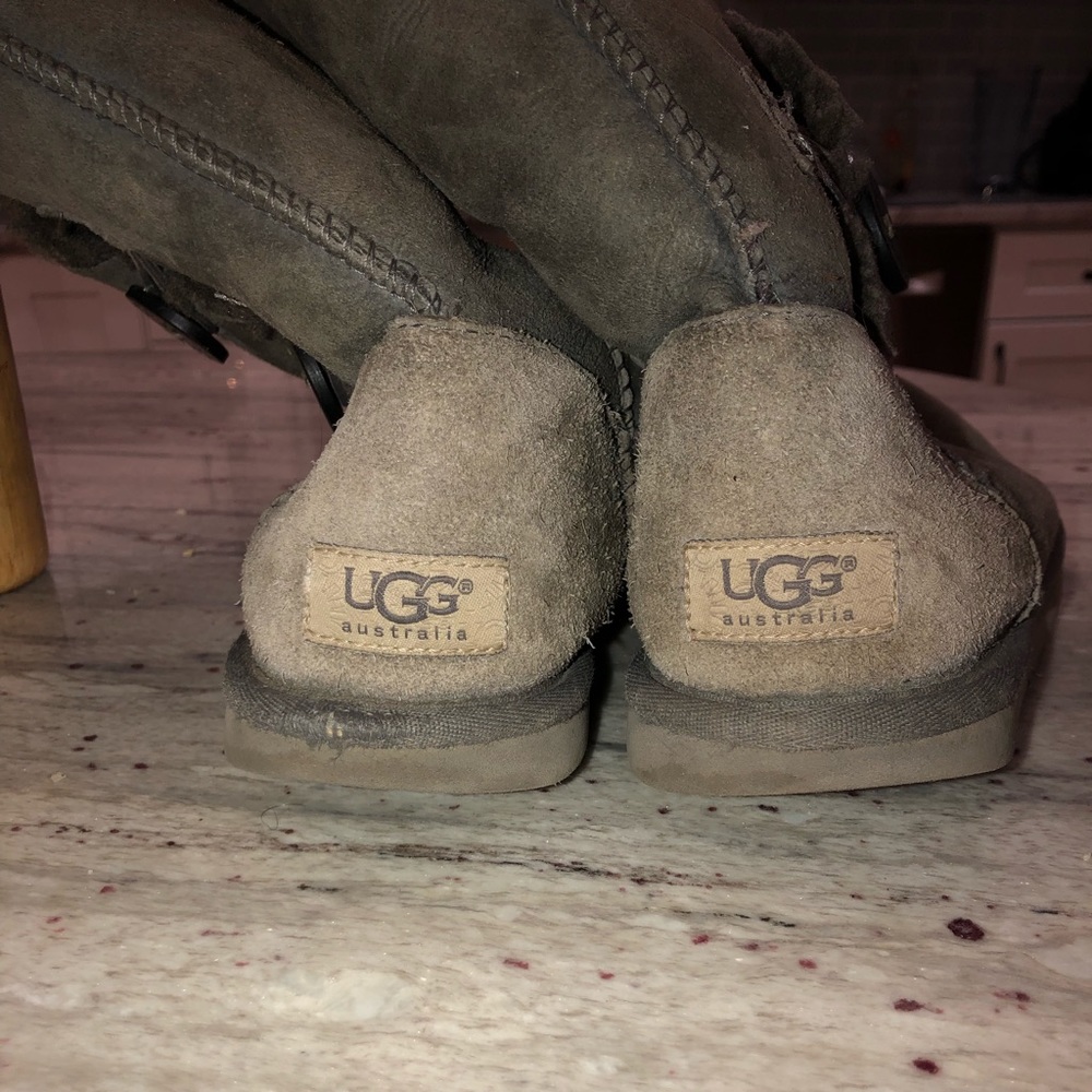 Gray Classic Tall Bailey Button Ugg’s - image 3